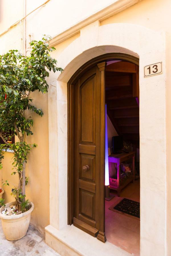 Anastasia's Venetian House Apartment Rethymno (Crete)